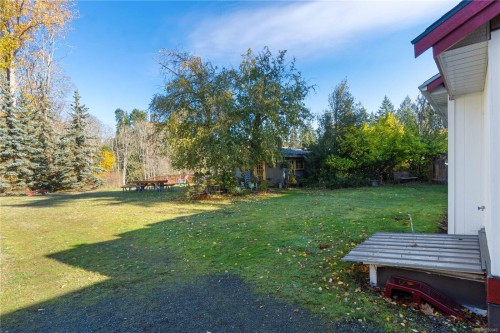 681 Turner Rd, Parksville, BC 