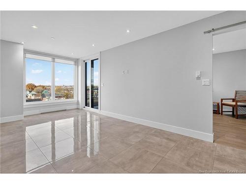 606-55 Queen St, Moncton, NB 