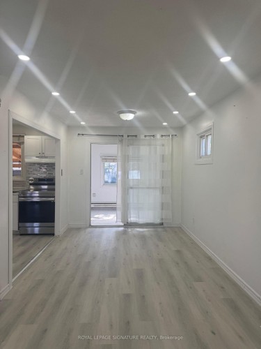 10 Heatherside Court, Brampton, ON - Indoor