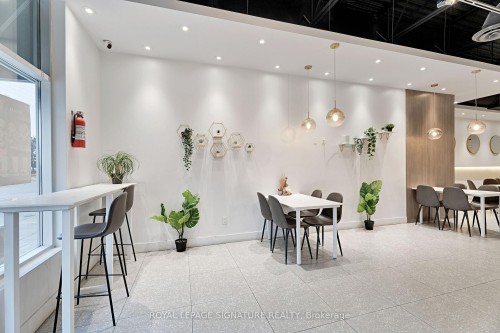 3-10025 Hurontario Street, Brampton, ON 