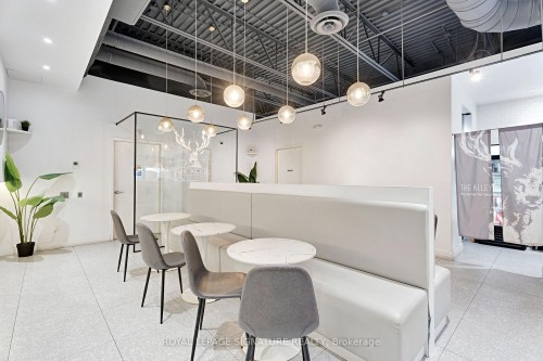 3-10025 Hurontario Street, Brampton, ON 