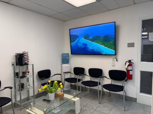 Unit 405-71 King Street W, Mississauga, ON 