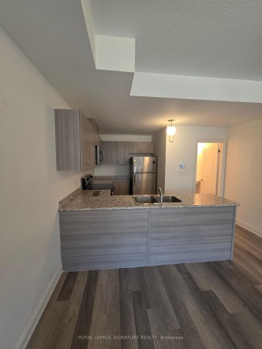 27-2571 Ladyfern Crossing, Pickering, ON - Indoor Photo Showing Kitchen With Double Sink
