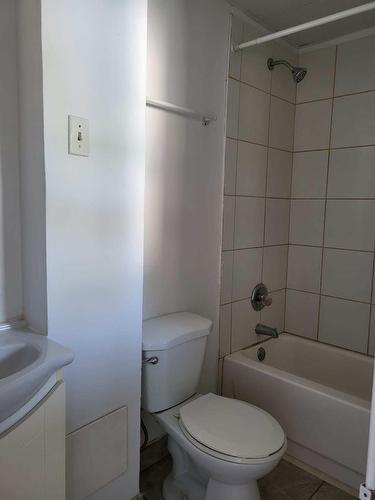 Bathroom - 3-3755 Rue Ste-Marguerite, Trois-Rivières, QC - Indoor Photo Showing Bathroom