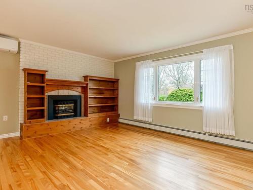 51 Woodward Crescent, Halifax, NS 