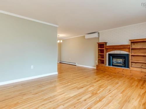 51 Woodward Crescent, Halifax, NS 