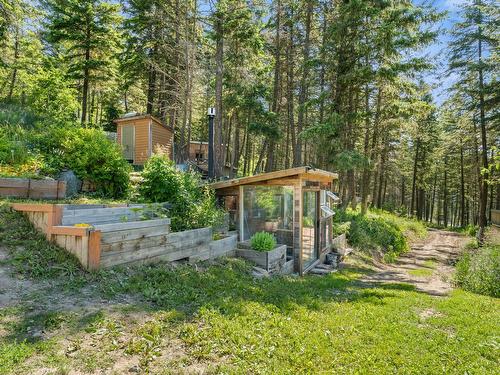 1809 Cardinal Creek Road, Kelowna, BC - Outdoor