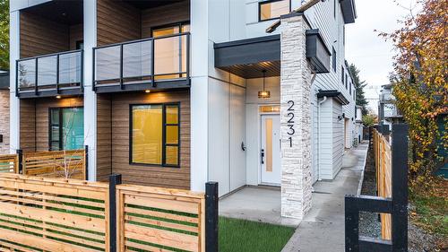 2231 Richter Street, Kelowna, BC - Outdoor