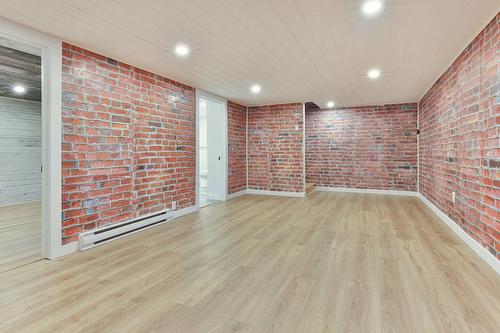 Family room - 1480 Rue Pradier, Brossard, QC - Indoor Photo Showing Other Room