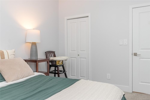 668 Eighth St, Nanaimo, BC 