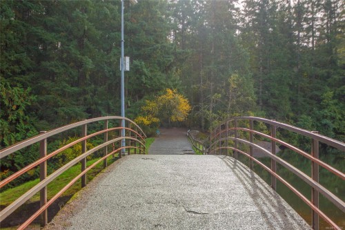 668 Eighth St, Nanaimo, BC 