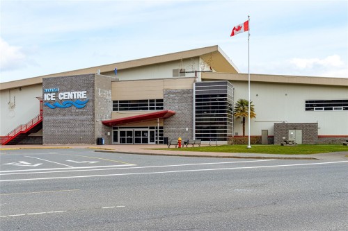 668 Eighth St, Nanaimo, BC 