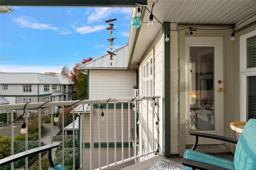 311-3010 Washington Ave, Victoria, BC - Outdoor With Exterior