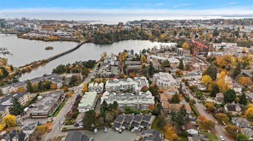 311-3010 Washington Ave, Victoria, BC - Outdoor With Body Of Water With View