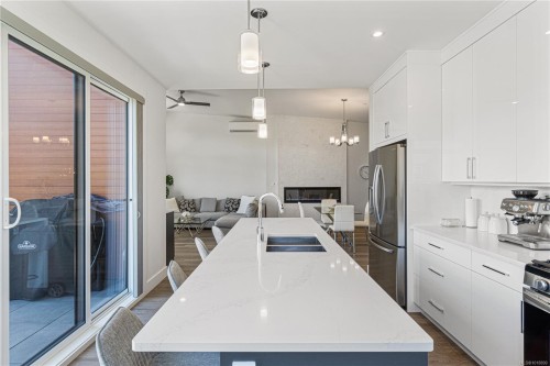 5-243 Corfield St South, Parksville, BC 