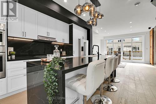 826 Alpine Avenue, Ottawa, ON - Indoor