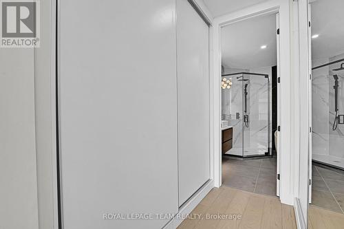Walk-in closet in primary bedroom - 826 Alpine Avenue, Ottawa, ON - 
