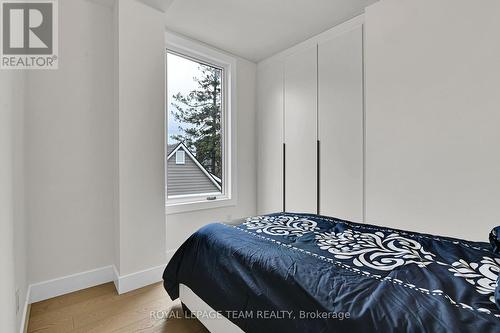 3rd bedroom on second floor - 826 Alpine Avenue, Ottawa, ON - Indoor Photo Showing Bedroom