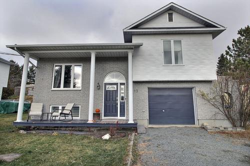 13 Rue Desjardins  Rouyn-Noranda, QC J9Y 1B8