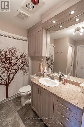 225 - 218 First Street E, Cornwall, ON - Indoor Photo Showing Bathroom