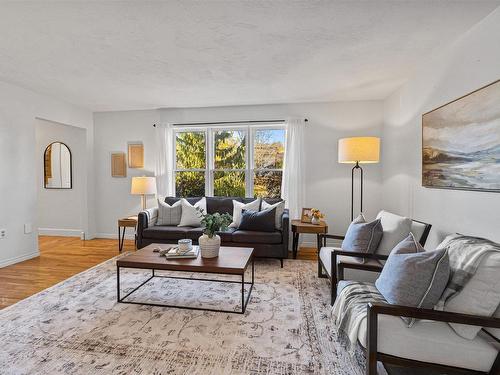 25 Dorothea Drive, Dartmouth, NS 