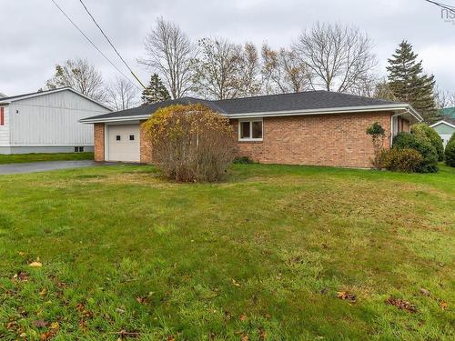 57 Porter Street, Yarmouth, NS 