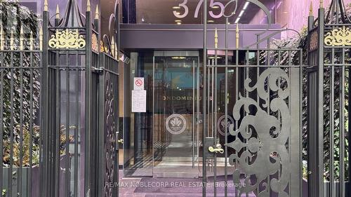 810 - 375 King Street W, Toronto, ON -  Photo Showing Other Room