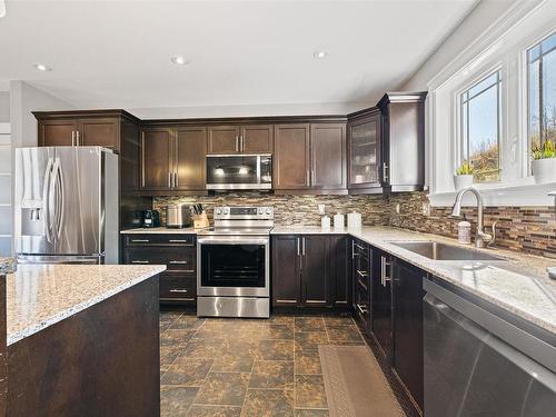 37 Peachtree Hill, Dartmouth, NS 