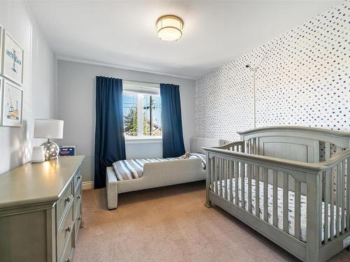 37 Peachtree Hill, Dartmouth, NS 