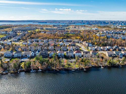 37 Peachtree Hill, Dartmouth, NS 