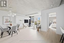 828 - 55 STEWART STREET  Toronto, ON M5V 2V1