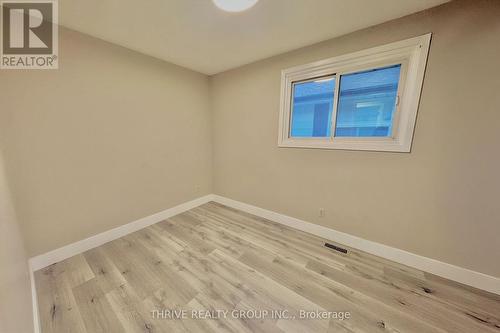 Upper - 101 Culver Crescent, London East (East H), ON - Indoor Photo Showing Other Room