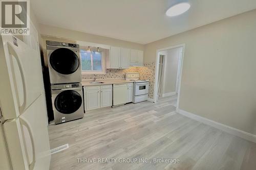 Upper - 101 Culver Crescent, London East (East H), ON - Indoor Photo Showing Laundry Room
