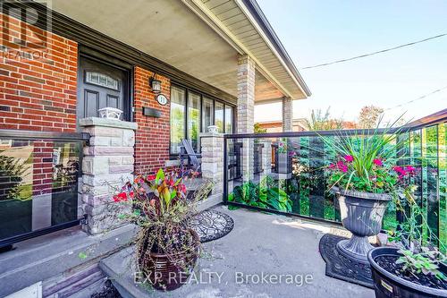 11 Bucannan Road, Toronto, ON - Outdoor