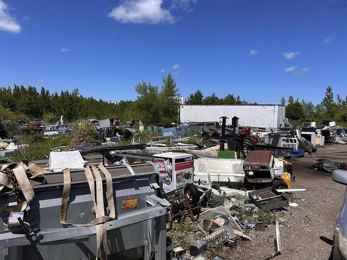 2 Herrett Road, Springhill, NS 