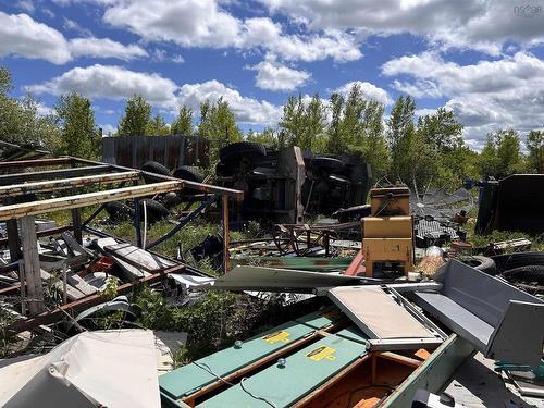 2 Herrett Road, Springhill, NS 