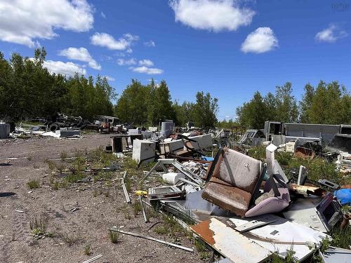 2 Herrett Road, Springhill, NS 