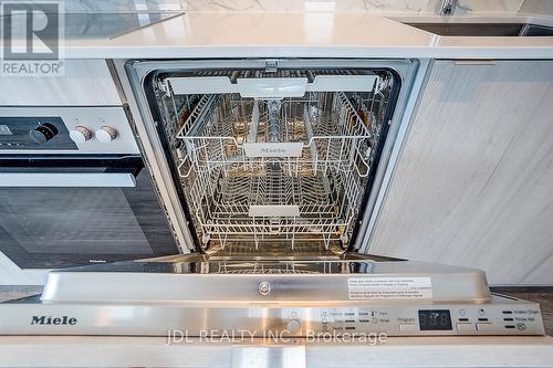 5103 - 138 Downes Street, Toronto, ON -  Photo Showing Kitchen