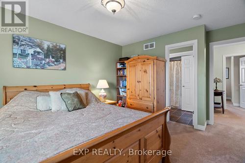 25 Brown Street, Stratford, ON - Indoor Photo Showing Bedroom