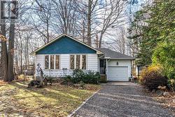 2016 KATE AVENUE  Innisfil, ON L9S 1Y2