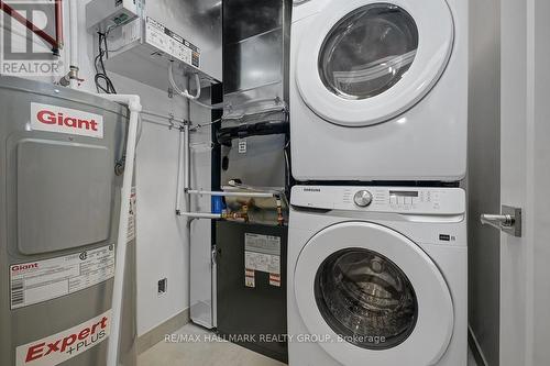 1 - 199 Columbus Avenue, Ottawa, ON - Indoor Photo Showing Laundry Room
