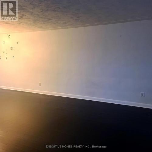 2221 Ghent Avenue, Burlington, ON -  Photo Showing Other Room