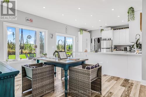 621 Lindsay  30 Road, Northern Bruce Peninsula, ON - Indoor