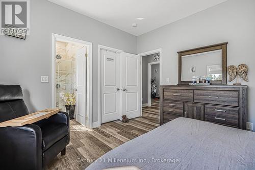621 Lindsay  30 Road, Northern Bruce Peninsula, ON - Indoor Photo Showing Bedroom