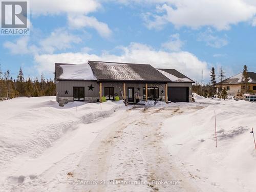 621 LINDSAY  30 ROAD  Northern Bruce Peninsula, ON N0H 1Z0