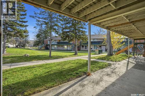 184 160 Gore Place, Regina, SK - Outdoor With Deck Patio Veranda