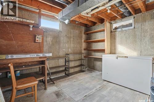 128 Yarnton Crescent, Regina, SK - Indoor Photo Showing Basement