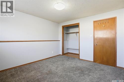 128 Yarnton Crescent, Regina, SK - Indoor Photo Showing Other Room
