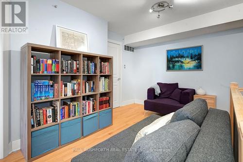 Loft-Style Den - B303 - 124 Guigues Avenue, Ottawa, ON - Indoor