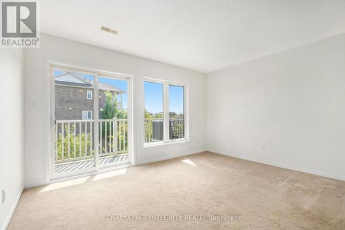 256 Espin Heights, Ottawa, ON - Indoor Photo Showing Other Room